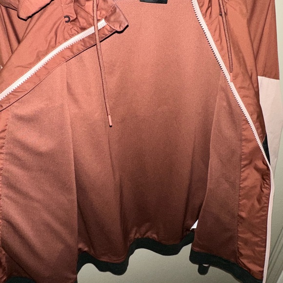 Nike Jacket - Picture 6 of 6
